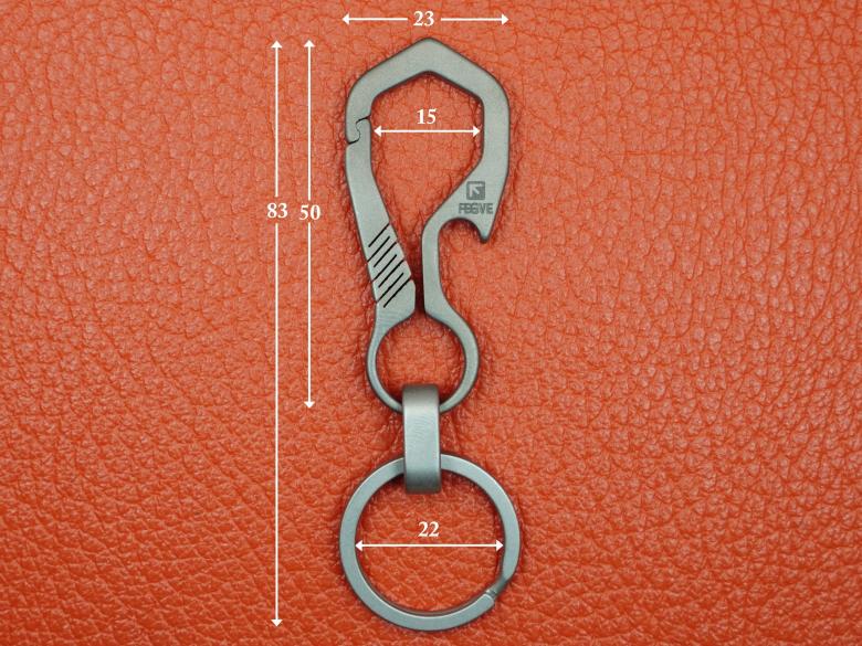 Карабин - открывашка с соединительным кольцом из титана (заводное кольцо из нержавеющей стали) VipXHoReCa, арт. VH120891
