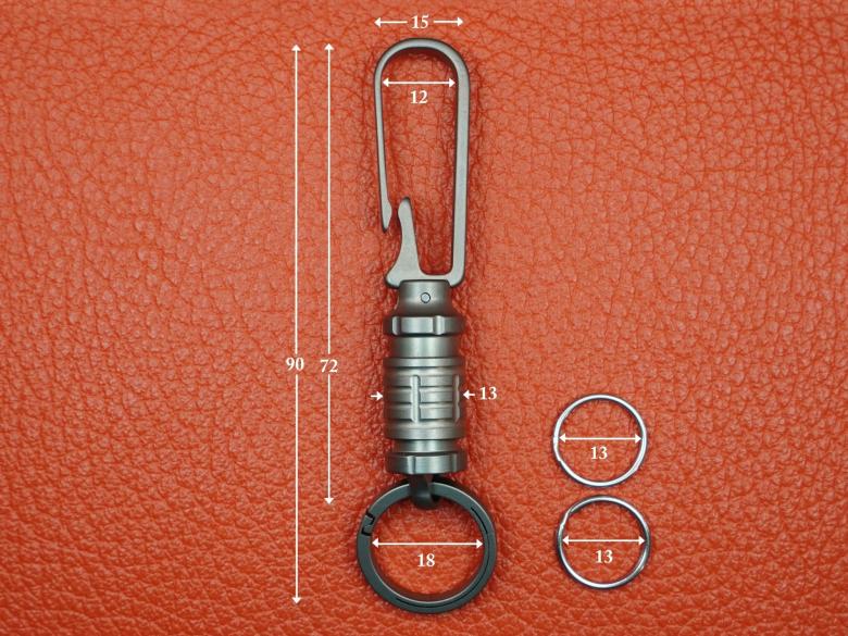 Карабин разъемный вращающийся с заводным кольцом из титана VipXHoReCa, арт. VH12062