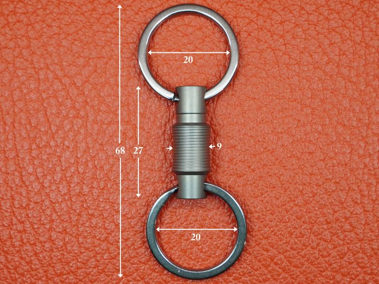 Карабин из титана разъемный вращающийся с насечками (кольца из нержавеющей стали) VipXHoReCa, арт. VH12051