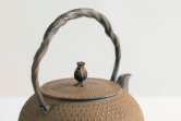 Чугунный чайник нанбу текки IWACHU 1,8 л., арт. 11009