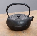 Чугунный чайник нанбу текки IWACHU 1,4 л., арт. 11941