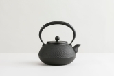 Чугунный чайник нанбу текки IWACHU 1,1 л., арт. 11935