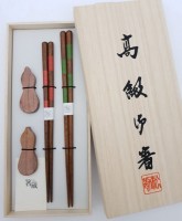 Набор 2 пары, деревянные- японские палочки (хаси) и подставки (хасиоки), подарочная деревянная коробка - Интернет магазин Японских кухонных туристических ножей Vip Horeca