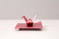 Чугунная подставка IWACHU для аромапалочек, Журавлик оригами на подставке (красный) - Интернет магазин Японских кухонных туристических ножей Vip Horeca