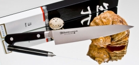 Кухонный нож Misono, серия  Molibden Steel, Petty 130мм, арт. MS532 - Магазин Японских кухонных туристических ножей VIP-HoReCa