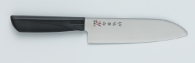 Кухонный нож Kanetsugu, серия EXCEL, Santoku 165мм (Serrated, пластиковая рукоять), арт. 1011 - Магазин Японских кухонных туристических ножей VIP-HoReCa