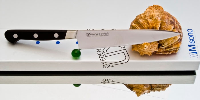 Кухонный нож Misono, серия UX10 Steel, Petty 150мм, арт. UX733