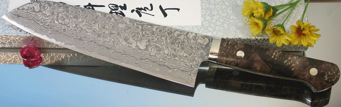 Кухонный нож Mr. Itou (Hiroo Itou), Maple Burl Handle (Кап клена), R2, Santoku 195мм, арт. Mi-Sa84