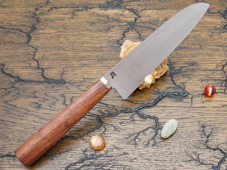 Кухонный нож Damir Safarov, серия Классическая (ver 2.0), Santoku 180мм, арт. DS-C-Sa-180/2