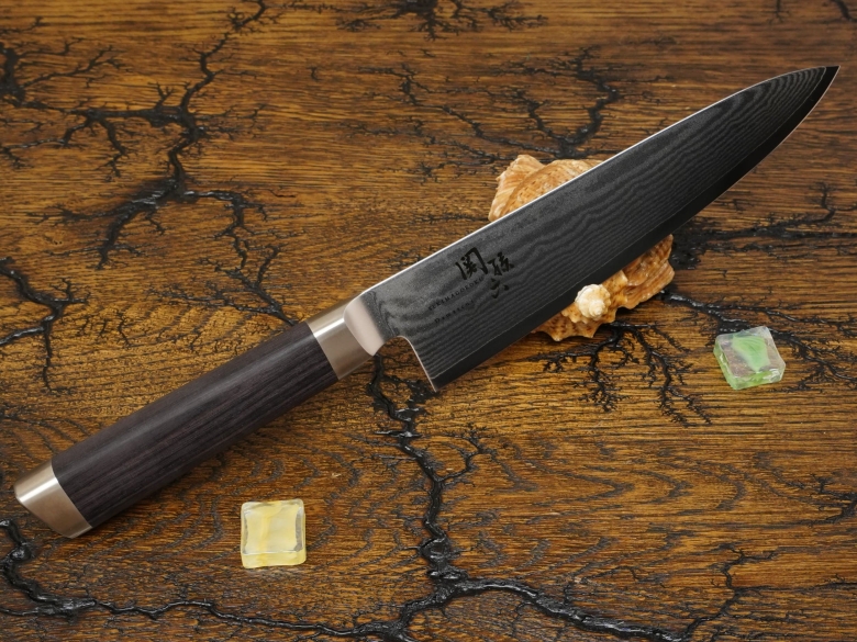 Кухонный нож KAI, серия Damascus, Gyuto 180мм, арт. AE-5204