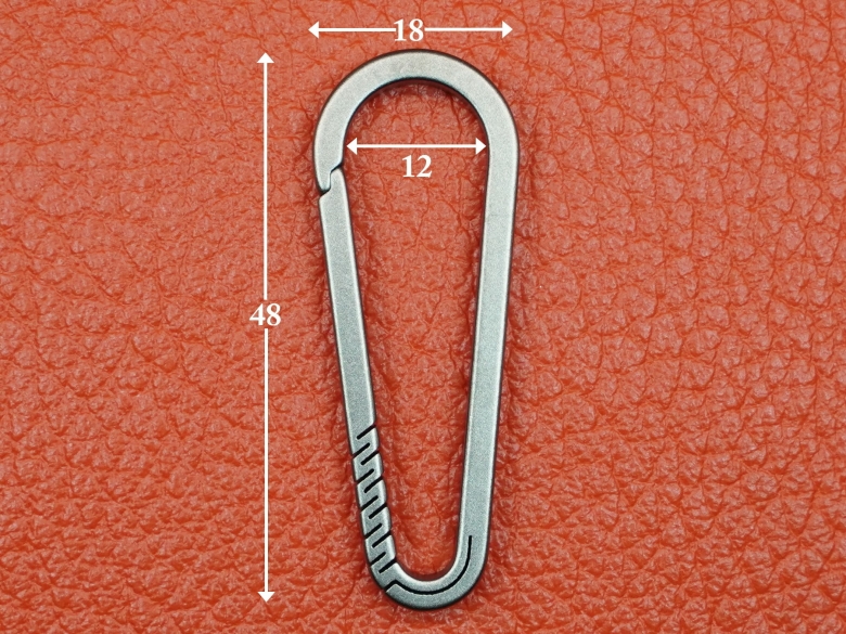 Карабин титановый 48х18х4мм VipXHoReCa, арт. VH12023