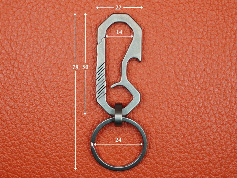 Карабин - открывашка с соединительным кольцом из титана (заводное кольцо из нержавеющей стали) VipXHoReCa, арт. VH12085