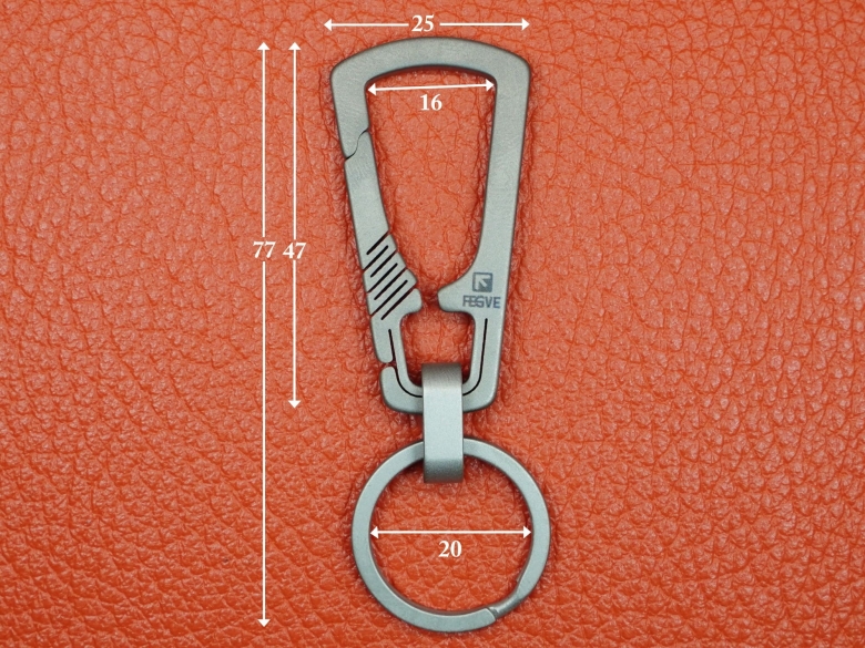 Карабин с соединительным кольцом из титана (заводное кольцо из нержавеющей стали) VipXHoReCa, арт. VH12086