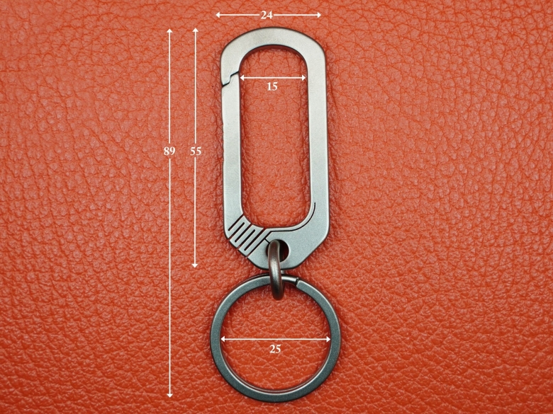 Карабин с соединительным и заводным кольцами из титана VipXHoReCa, арт. VH12032