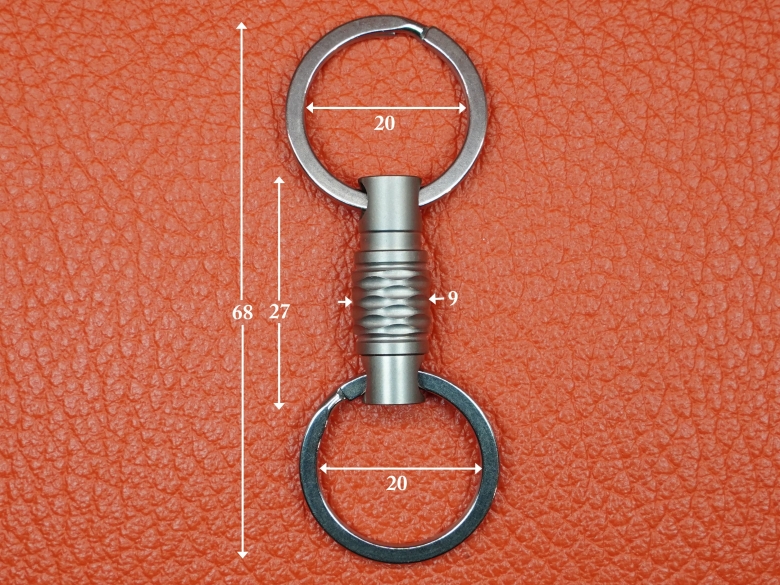 Карабин из титана разъемный вращающийся с насечками (кольца из нержавеющей стали) VipXHoReCa, арт. VH12049