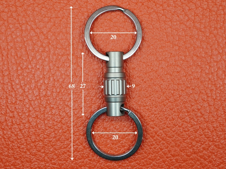 Карабин из титана разъемный вращающийся с насечками (кольца из нержавеющей стали) VipXHoReCa, арт. VH12050