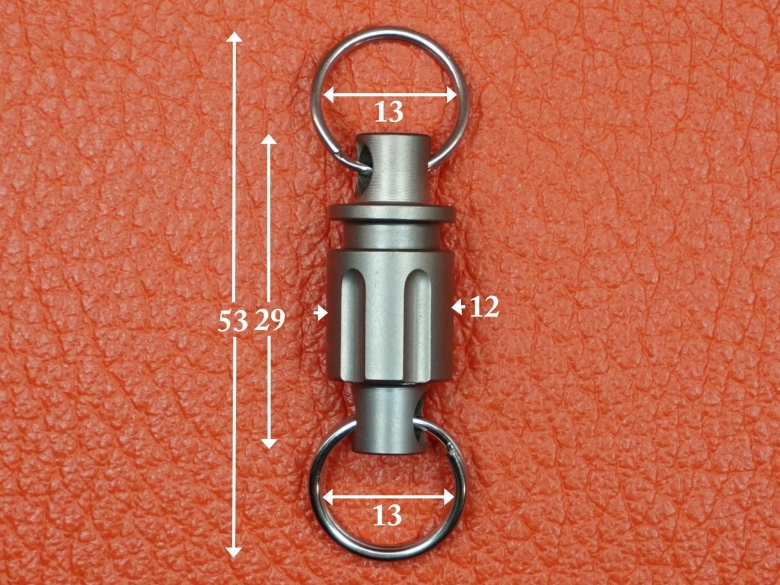 Карабин из титана разъемный вращающийся с насечками (кольца из нержавеющей стали) VipXHoReCa, арт. VH12081